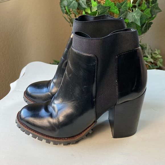 Steve Madden Black Ankle Boots - Picture 3 of 16
